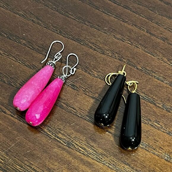 Set of 2 Artisan Earrings Jade and Onyx on sterling silver - Picture 1 of 4